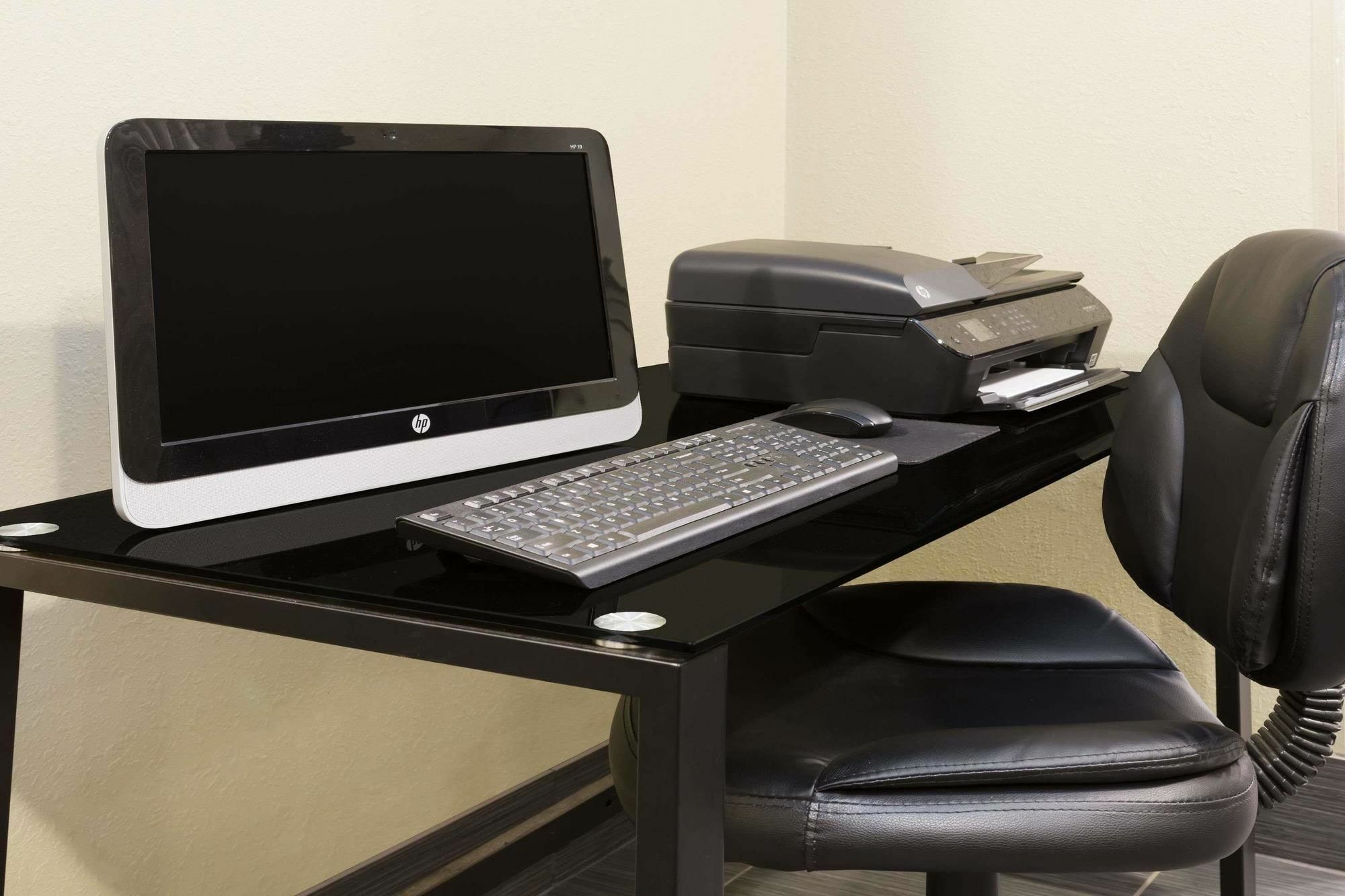Americas Best Value Inn Phenix City Bagian luar foto