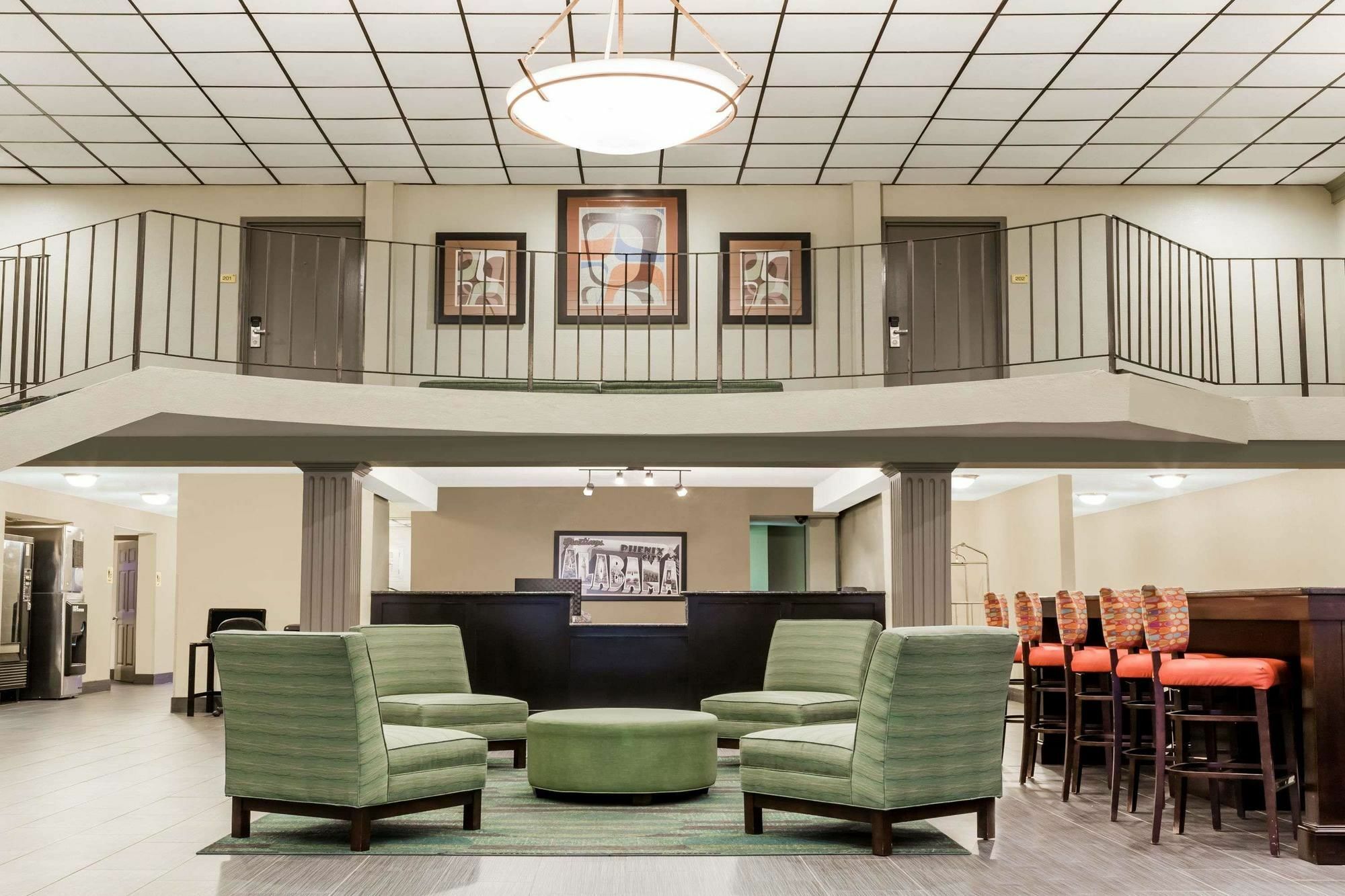Americas Best Value Inn Phenix City Bagian luar foto